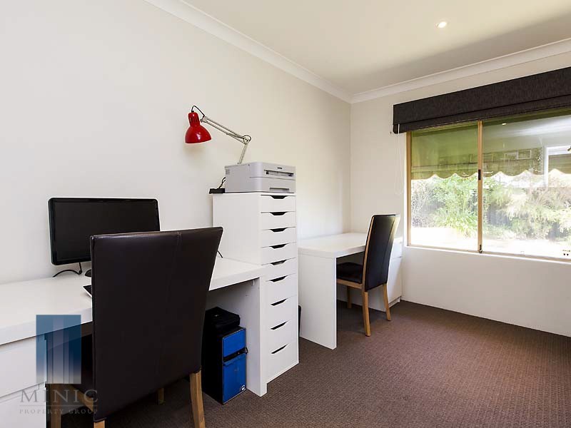 12 Talga Close, Wilson WA 6107