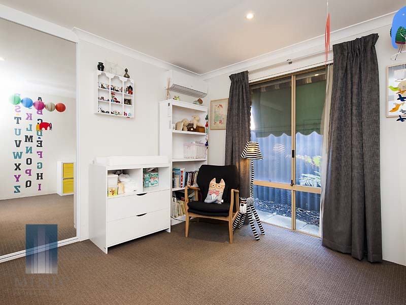 12 Talga Close, Wilson WA 6107