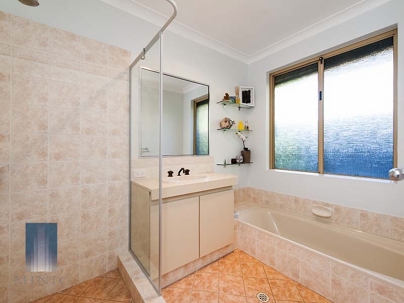 12 Talga Close, Wilson WA 6107