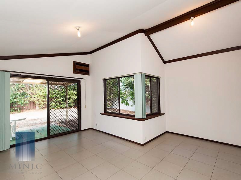 6/12 Watling Avenue, Lynwood WA 6147