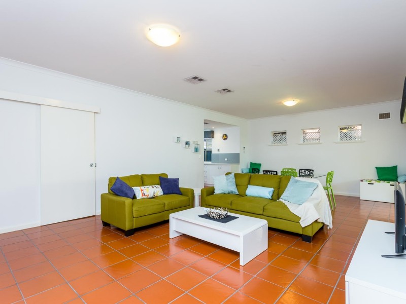 81A Modillion Avenue South, Shelley WA 6148
