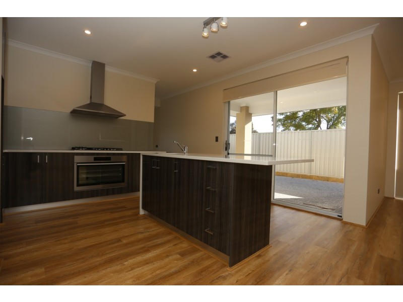 17C Veronica Street, Riverton WA 6148