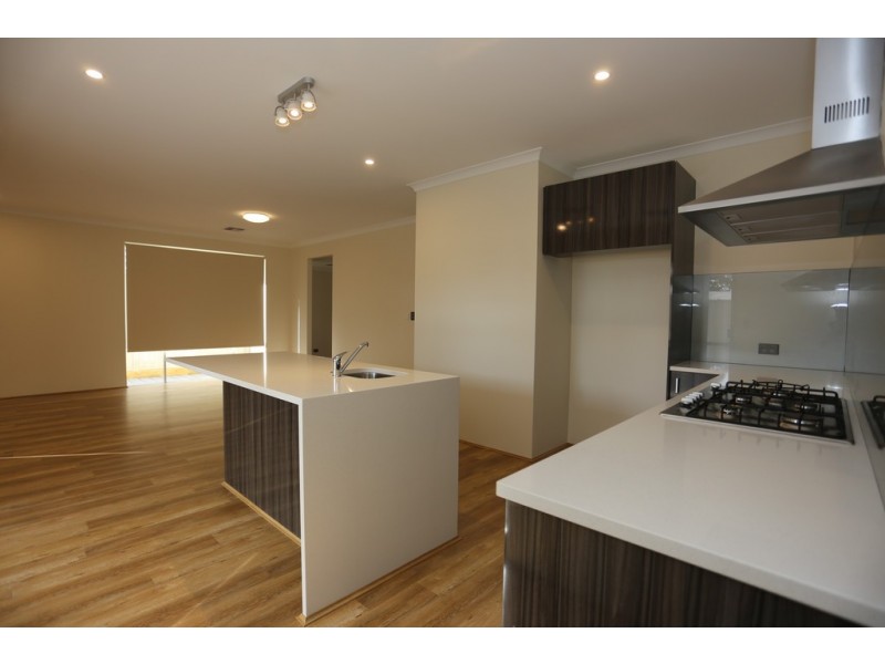 17C Veronica Street, Riverton WA 6148