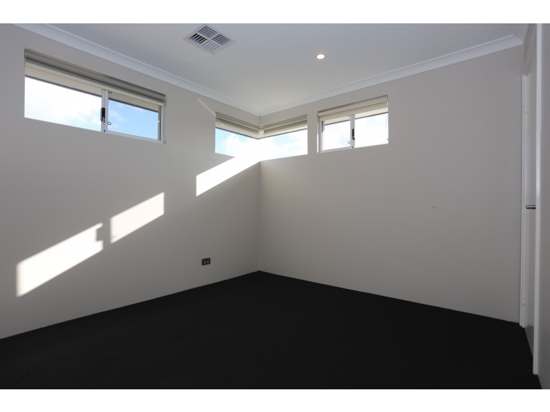 17C Veronica Street, Riverton WA 6148