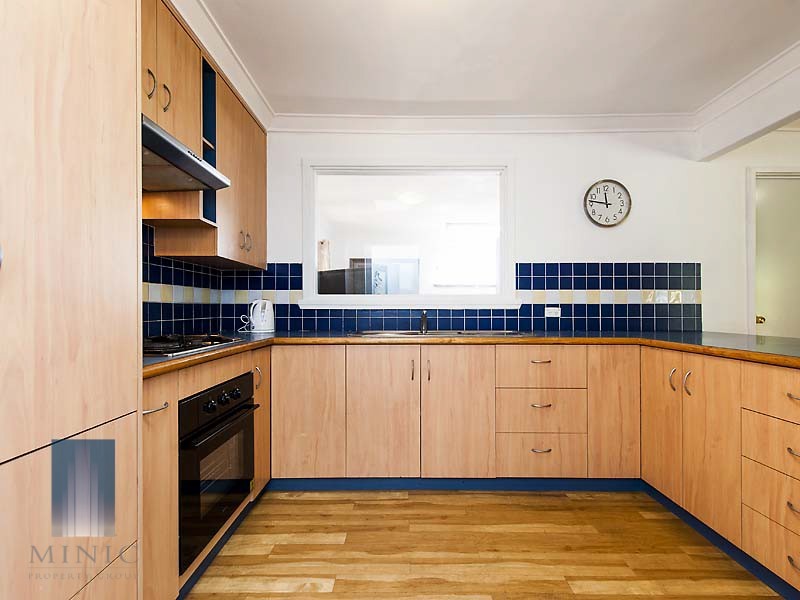 77 Modillion Avenue South, Shelley WA 6148