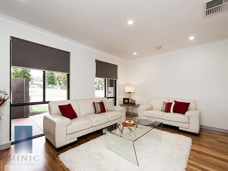 2 Arreton Close, Willetton WA 6155