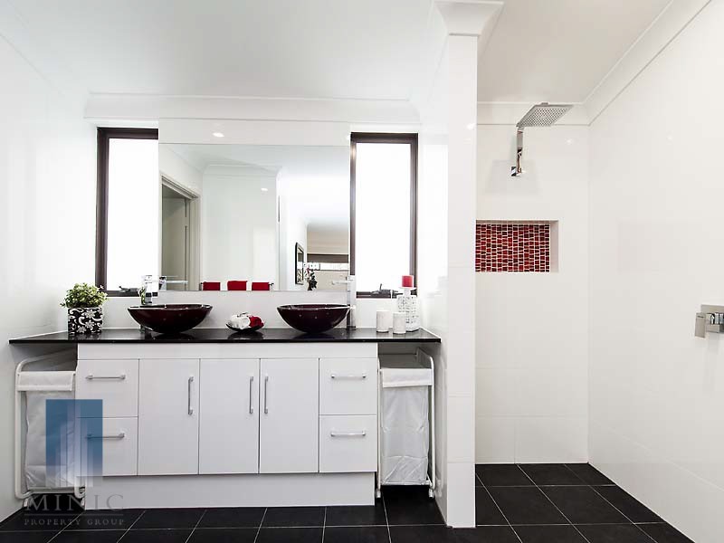 2 Arreton Close, Willetton WA 6155