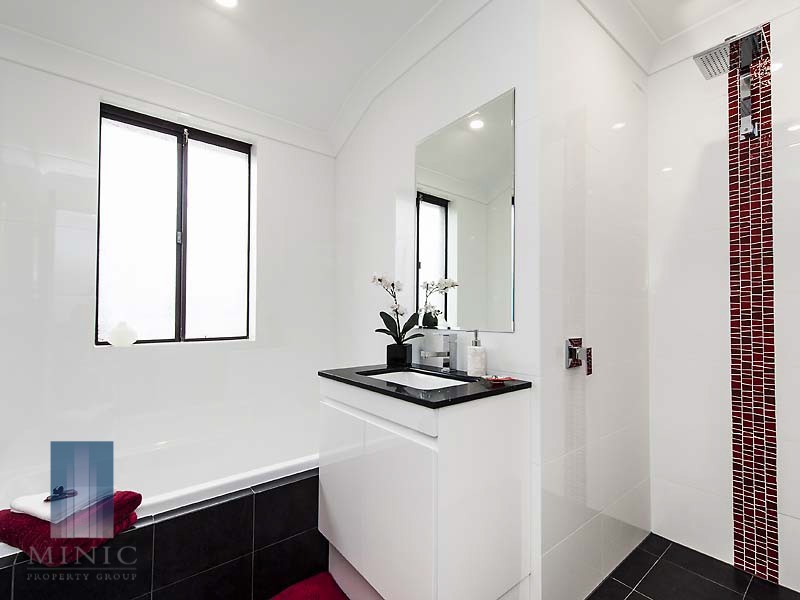 2 Arreton Close, Willetton WA 6155