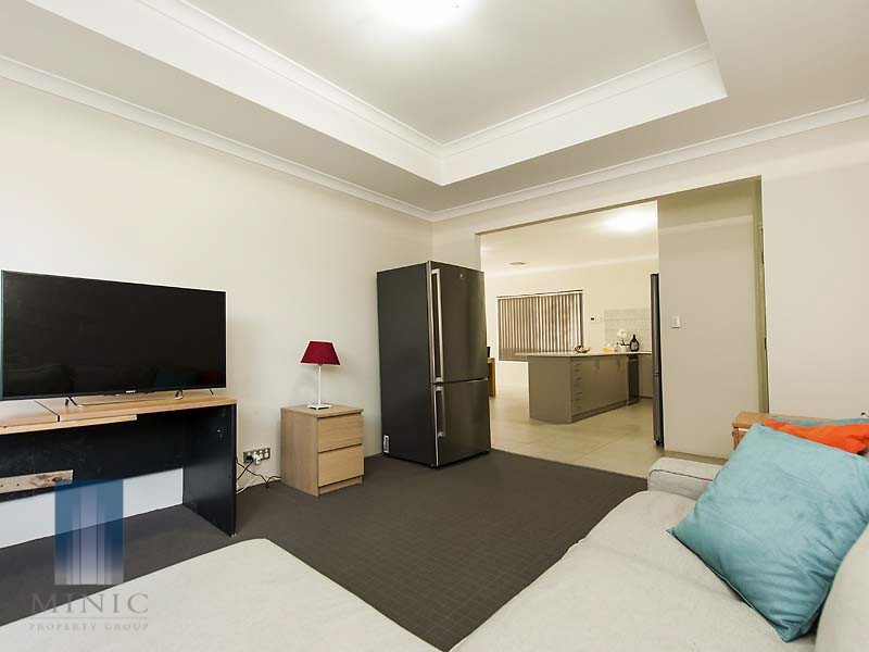 11 Denby Street, Wilson WA 6107