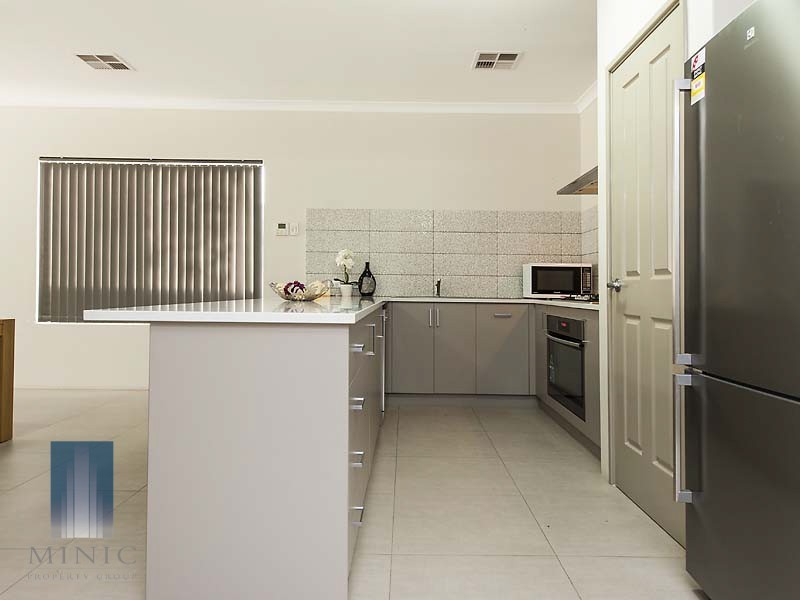 11 Denby Street, Wilson WA 6107