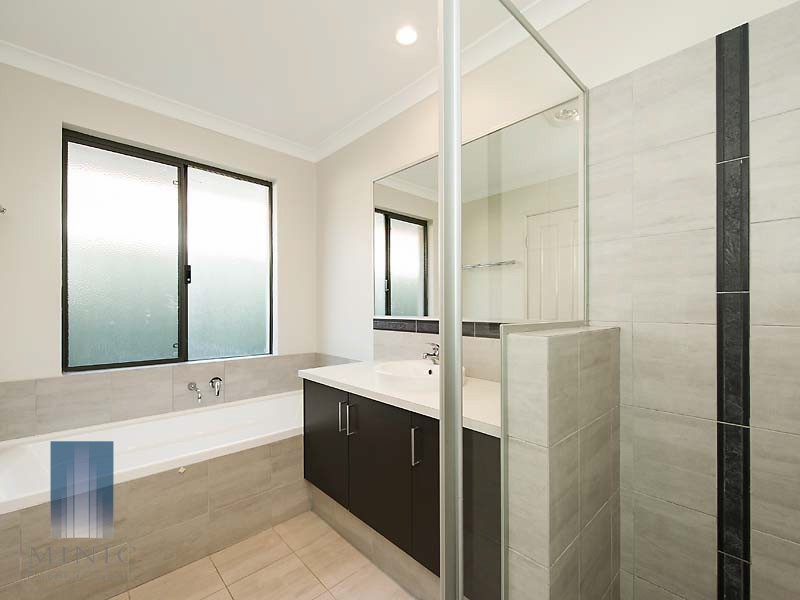 11 Denby Street, Wilson WA 6107