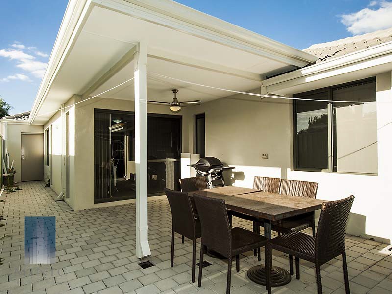 11 Denby Street, Wilson WA 6107