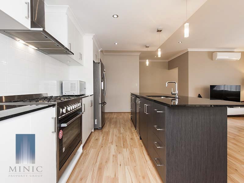 4 Bindi Way, Landsdale WA 6065