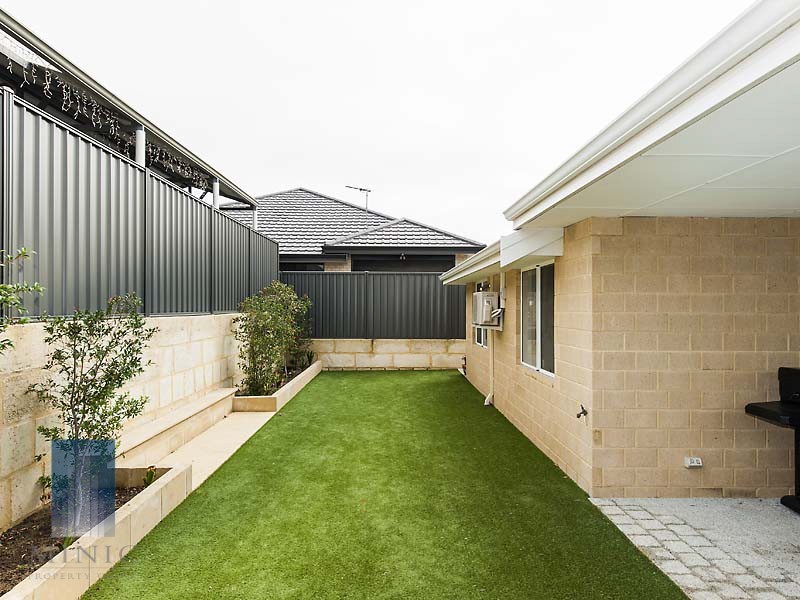 4 Bindi Way, Landsdale WA 6065