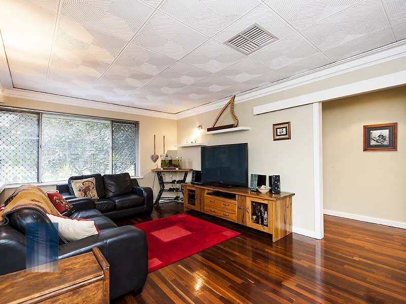 2 Highview Terrace, Wilson WA 6107