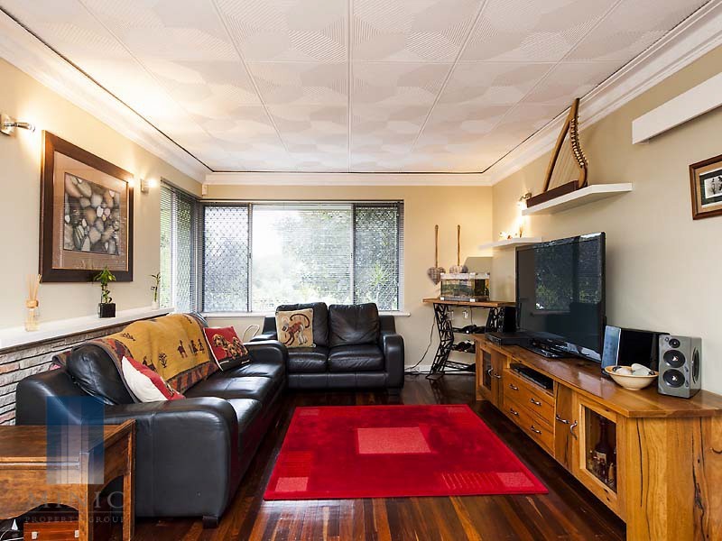 2 Highview Terrace, Wilson WA 6107