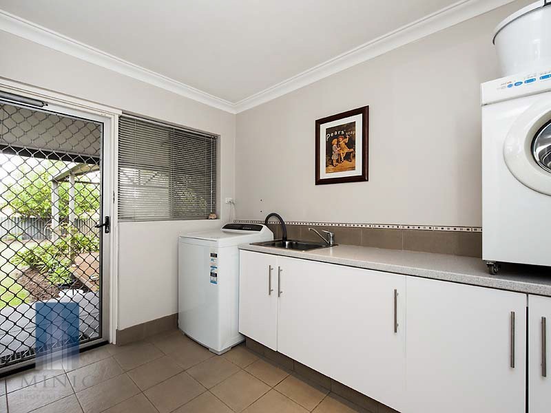 2 Highview Terrace, Wilson WA 6107