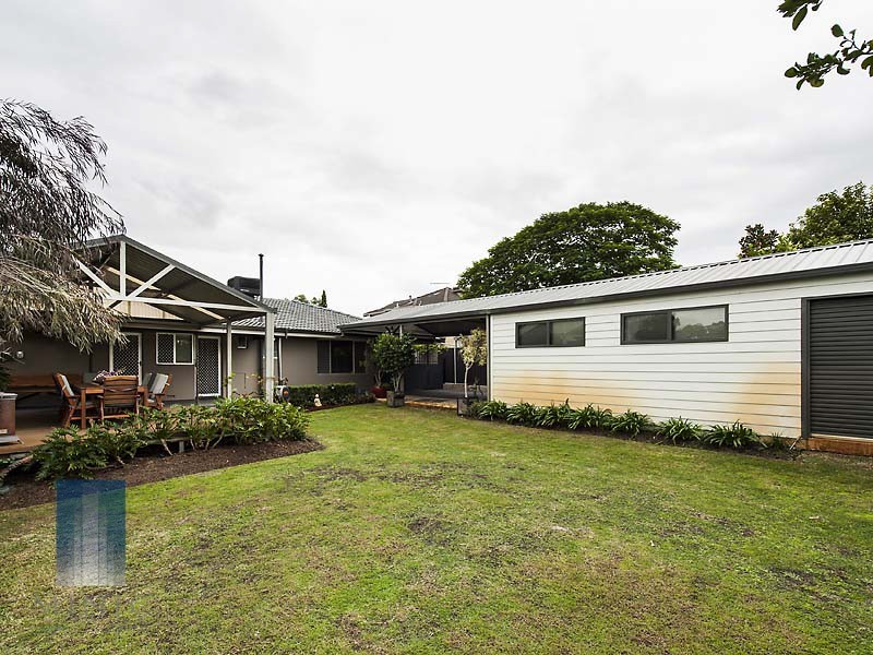 2 Highview Terrace, Wilson WA 6107