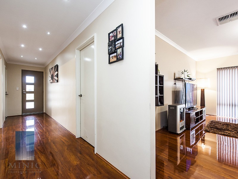 7 Carbine Bend, Byford WA 6122