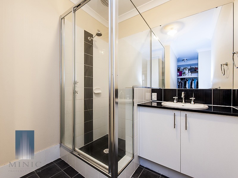 7 Carbine Bend, Byford WA 6122