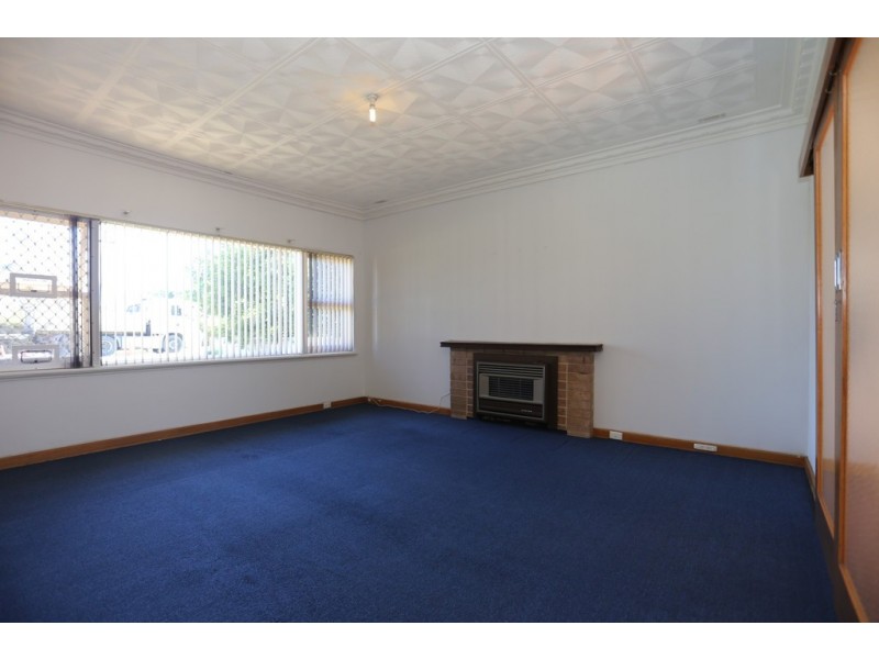 33 Noongar Way, Riverton WA 6148