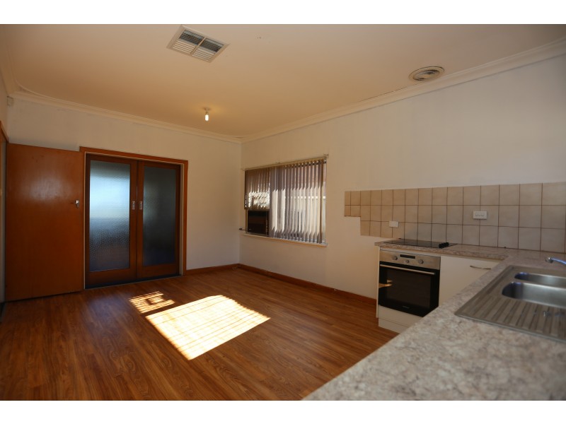 33 Noongar Way, Riverton WA 6148