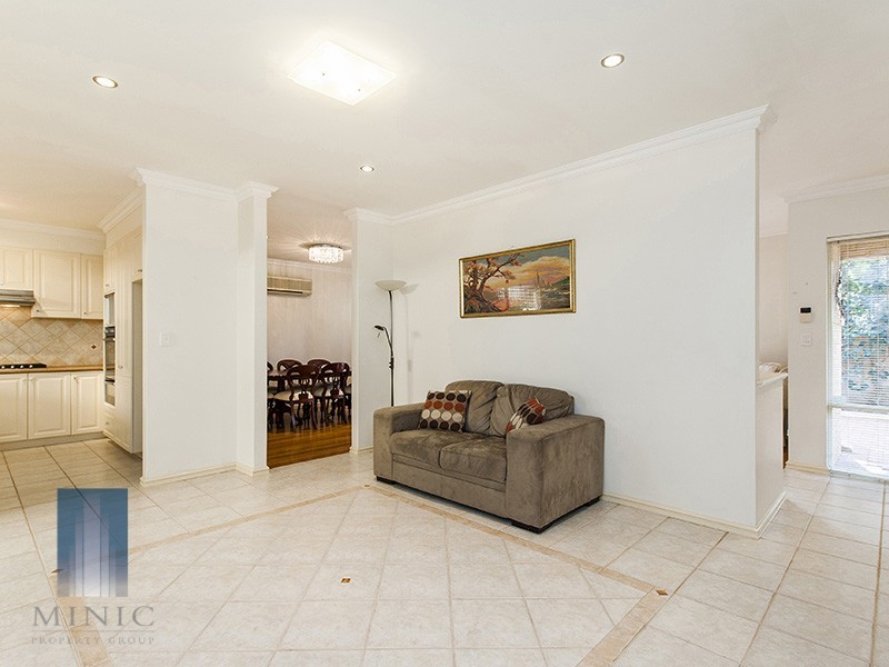 1/62 Raymond Street, Yokine WA 6060
