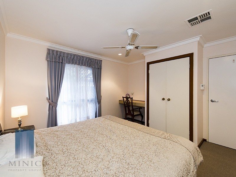 43 Hibbertia Crescent, Riverton WA 6148