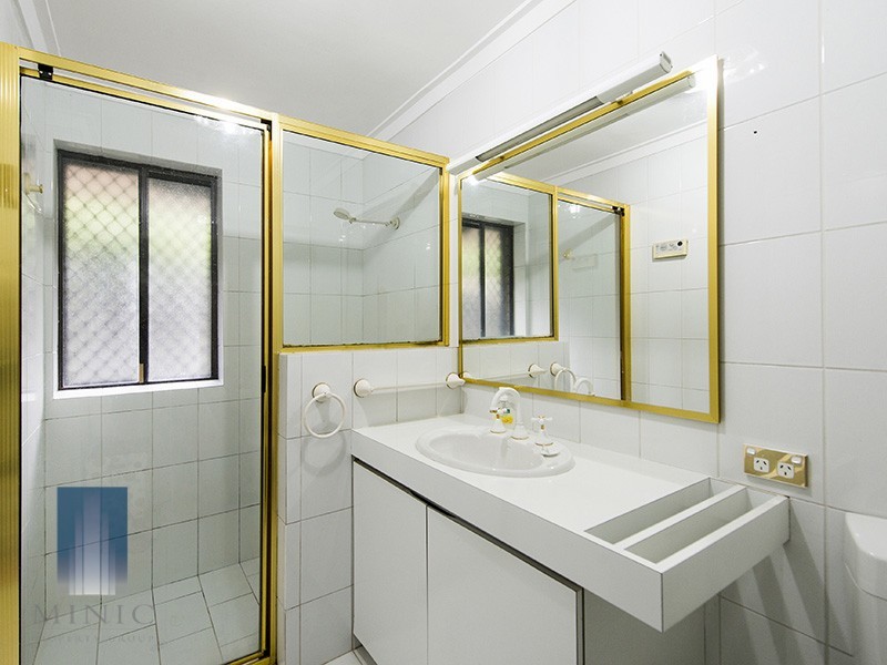 43 Hibbertia Crescent, Riverton WA 6148