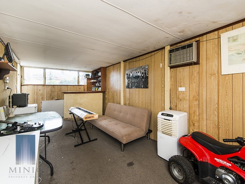 11B Riley Road, Riverton WA 6148