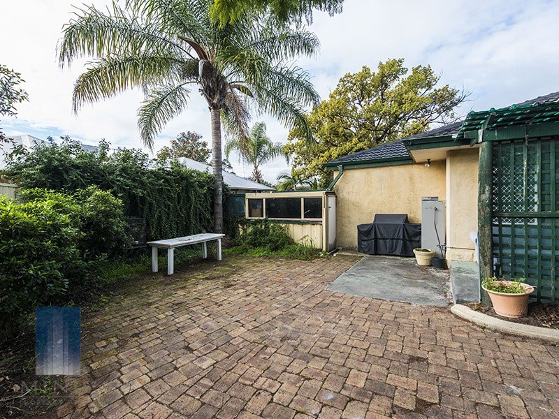 11B Riley Road, Riverton WA 6148