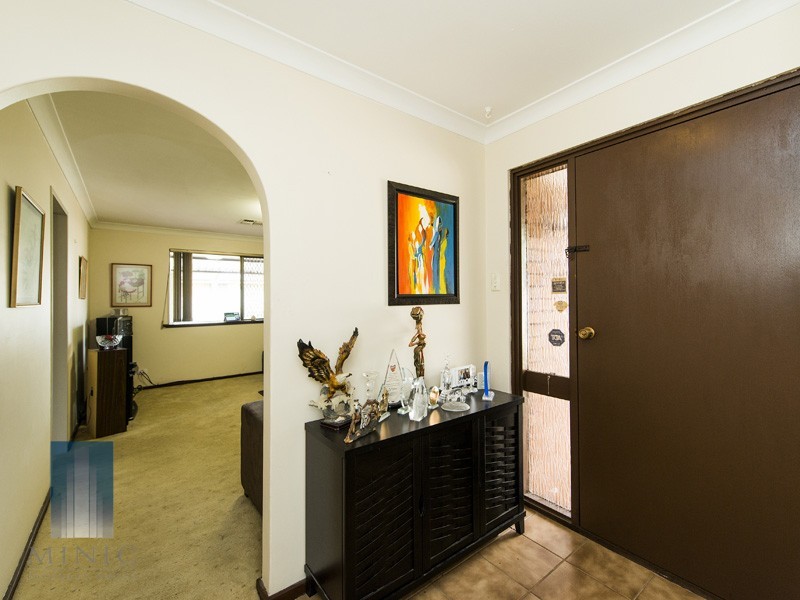 7/42 Blancoa Road, Ferndale WA 6148