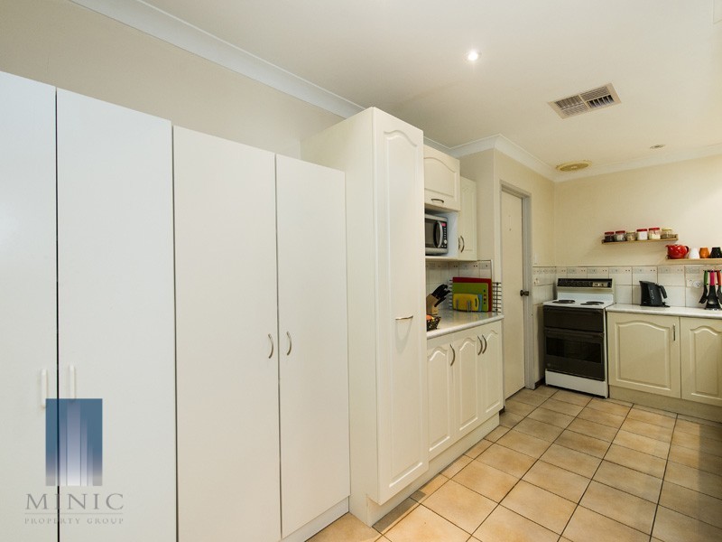 7/42 Blancoa Road, Ferndale WA 6148