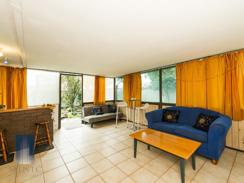 7/42 Blancoa Road, Ferndale WA 6148