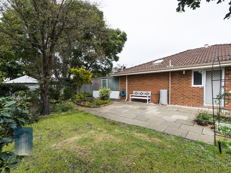 7/42 Blancoa Road, Ferndale WA 6148