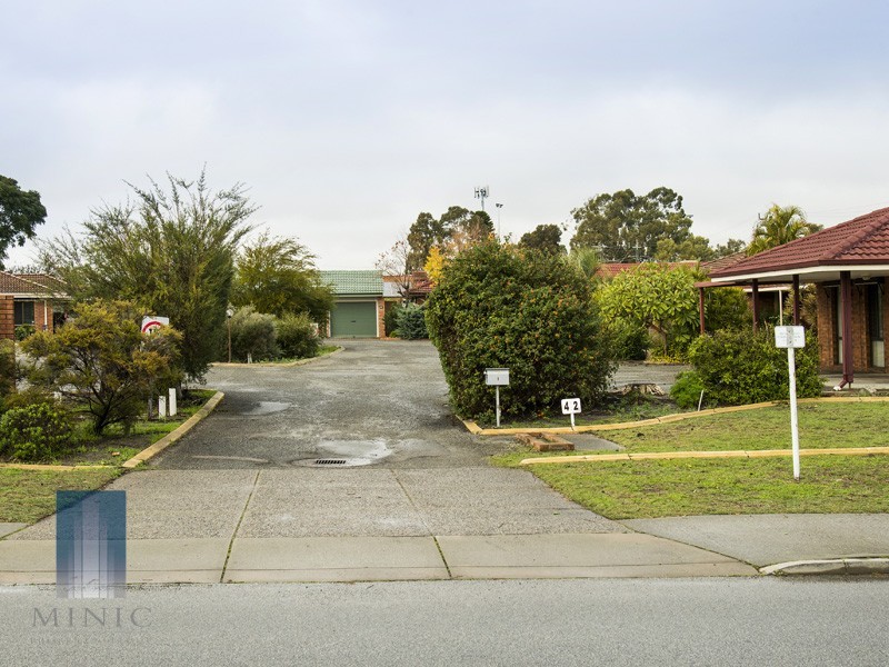 7/42 Blancoa Road, Ferndale WA 6148