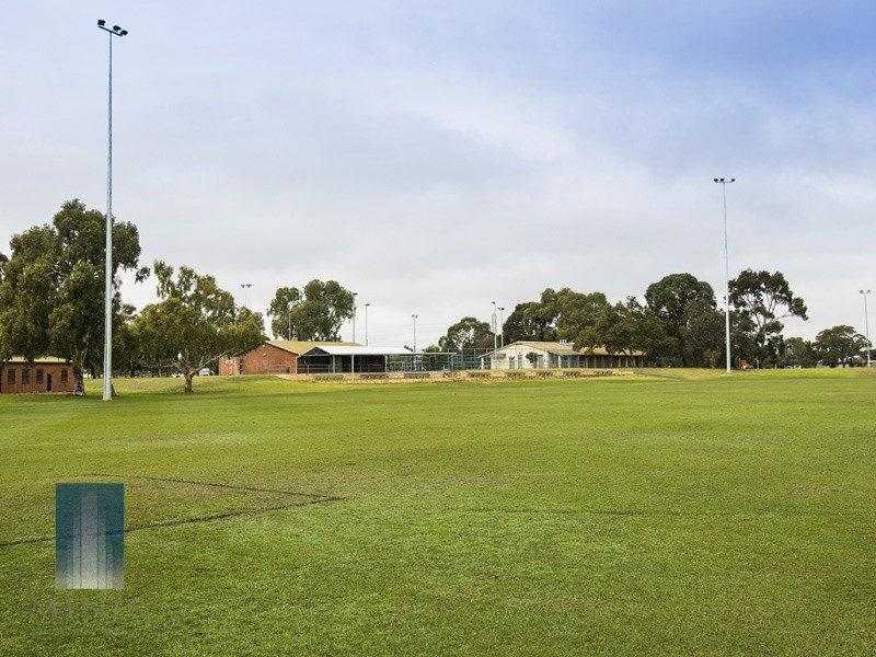 7/42 Blancoa Road, Ferndale WA 6148