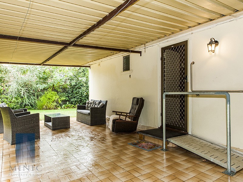 39 Ley Street, Como WA 6152