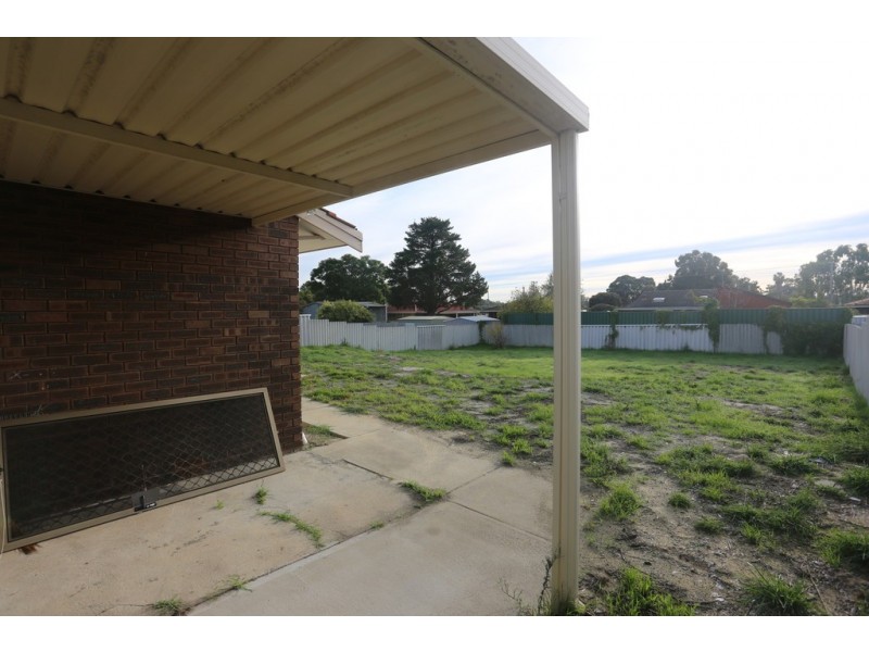 62A Hayden Way, Langford WA 6147