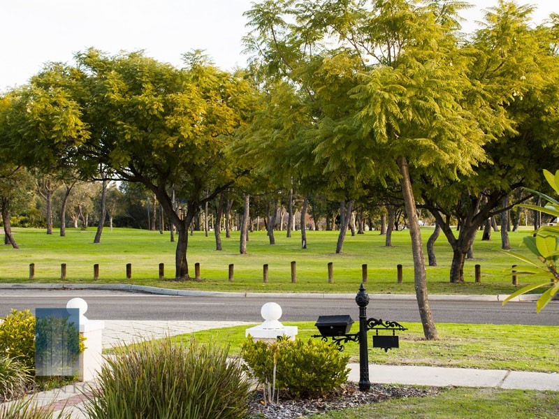 30 Gillon Street, Karawara WA 6152