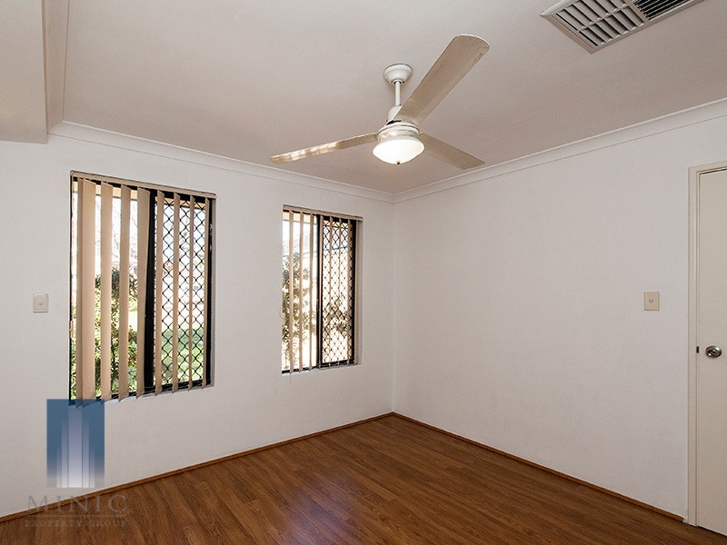 2 Bramley Way, Bibra Lake WA 6163