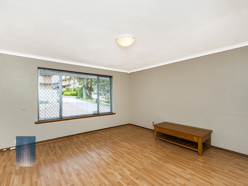 13 Argyle Street, Bentley WA 6102