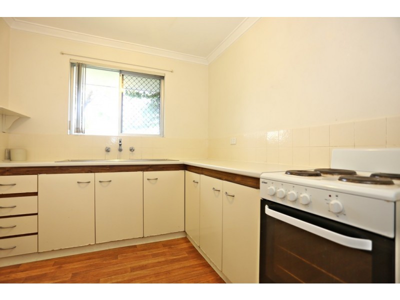 UNIT 2/145 Leach Highway, Wilson WA 6107