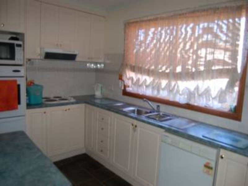 38 Campbell Street, Darlington Point NSW 2706