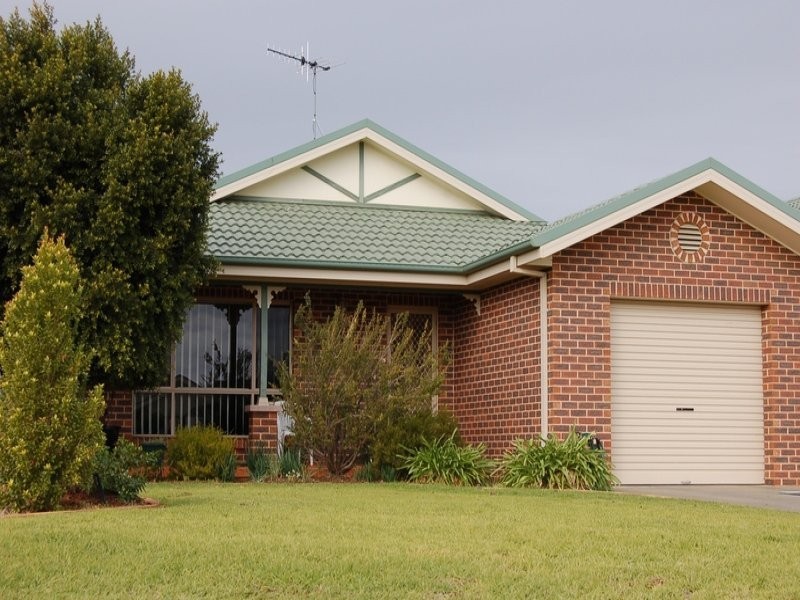 24 Dickson Road, Griffith NSW 2680