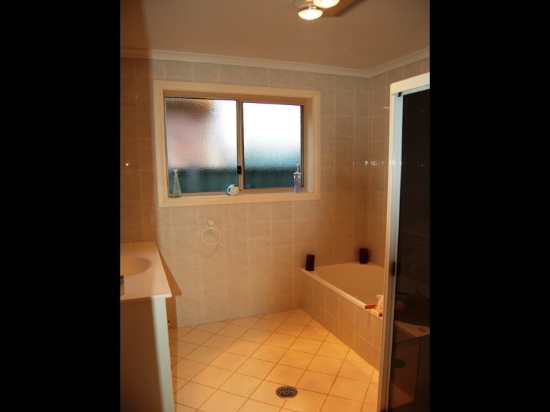 24 Dickson Road, Griffith NSW 2680