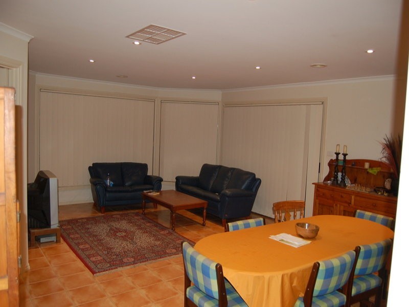 19 Dickson Road, Griffith NSW 2680