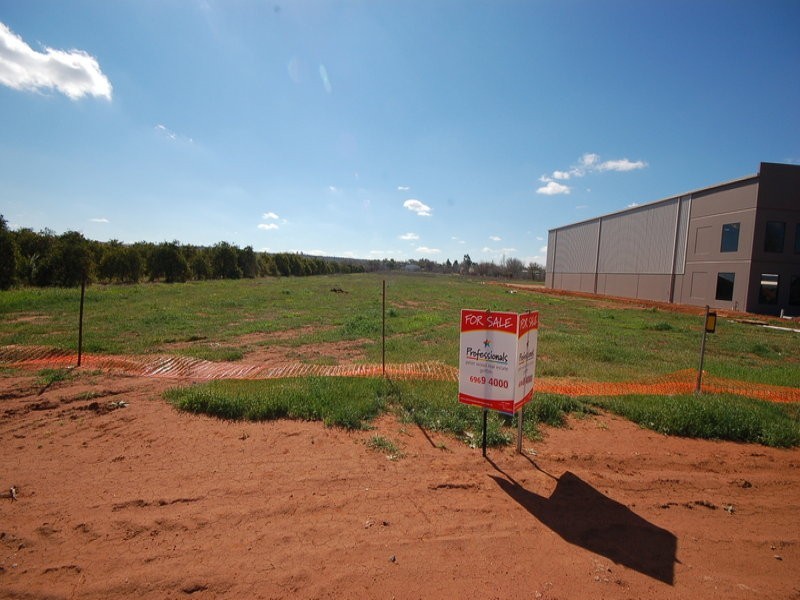78 Oakes Road, Griffith NSW 2680