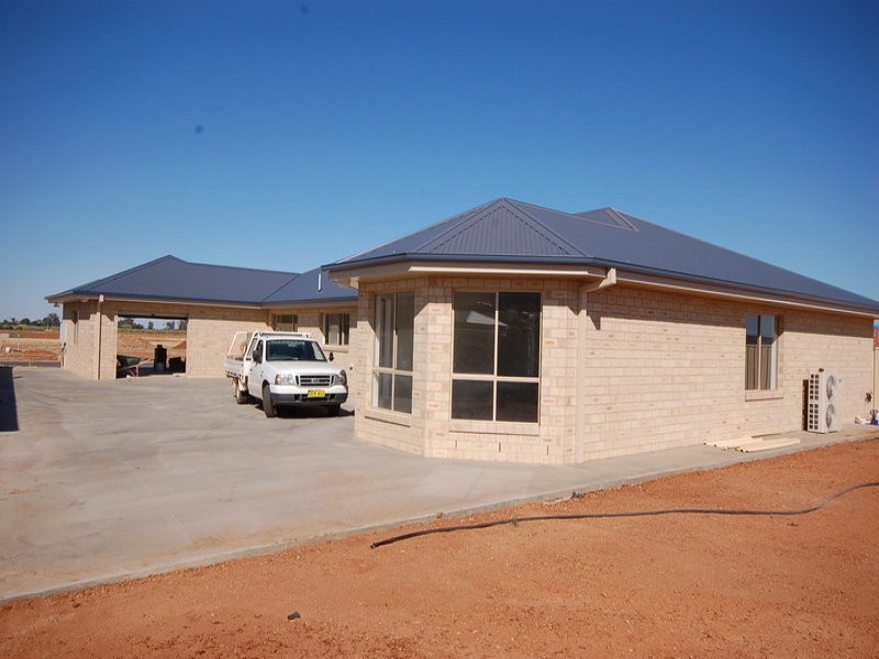 23 Gillmartin Road, Griffith NSW 2680