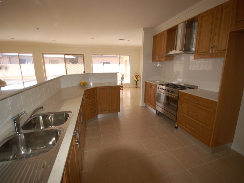 25 Gillmartin Road, Griffith NSW 2680